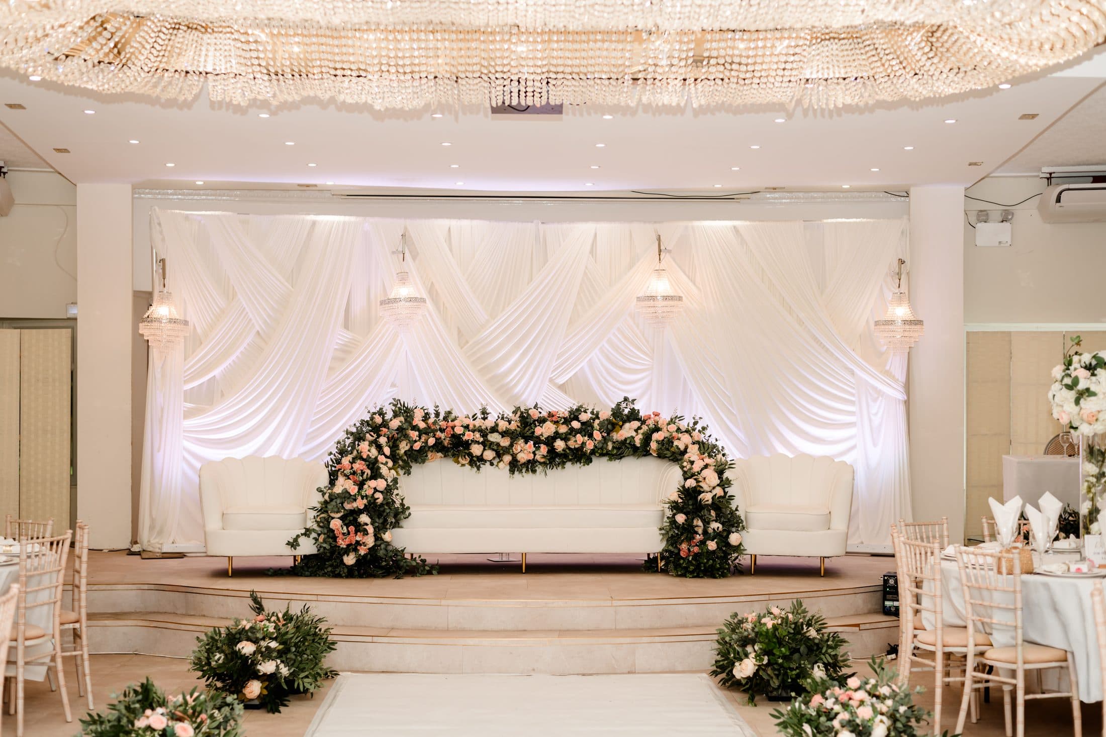 The main hall at Blotts dressed for a wedding